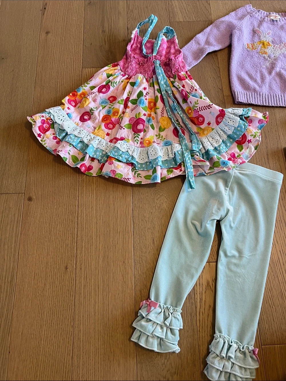 Size 2t girls set. Mix and match